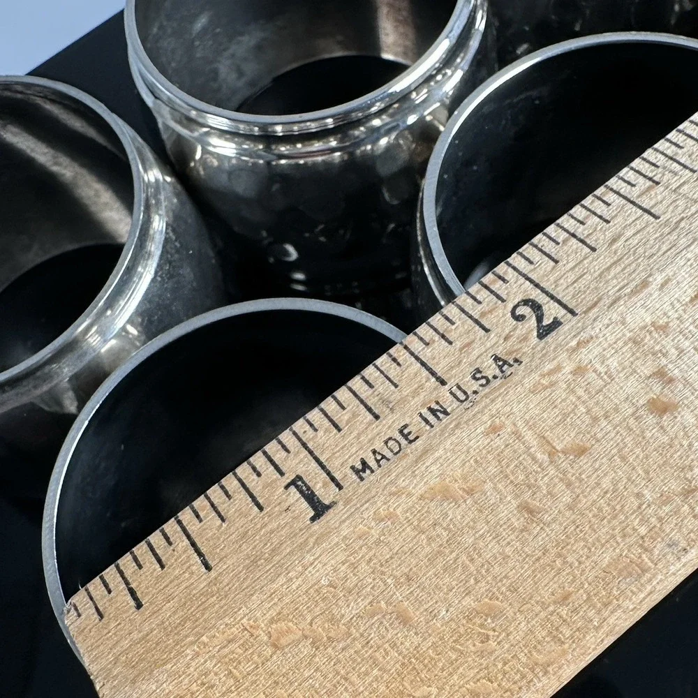 The Unbranded Brand set vintage